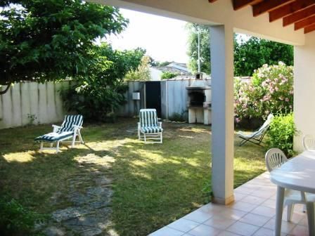 foto 2 Mietobjekt von Privatpersonen Le Bois-Plage-en-R maison Poitou-Charentes Charente-Maritime Ausblick von der Terrasse