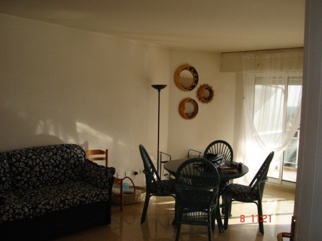 foto 3 Mietobjekt von Privatpersonen Roquebrune Cap Martin appartement Provence-Alpes-Cte d'Azur Alpes-Maritimes Esszimmer