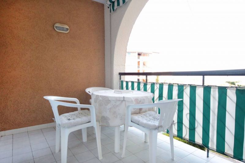 foto 2 Mietobjekt von Privatpersonen La Londe-les-Maures appartement Provence-Alpes-Cte d'Azur Var Loggia