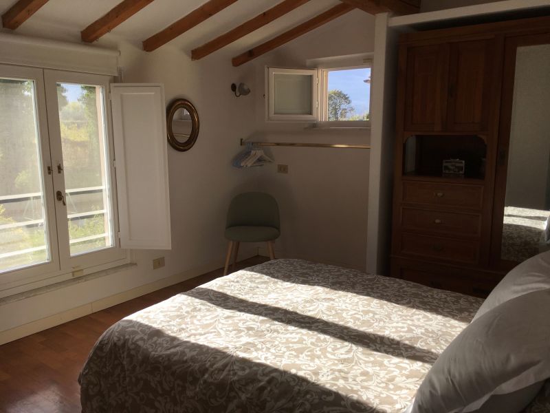 foto 8 Mietobjekt von Privatpersonen Pisa maison Toskana Pisa (+Umland) Schlafzimmer 1