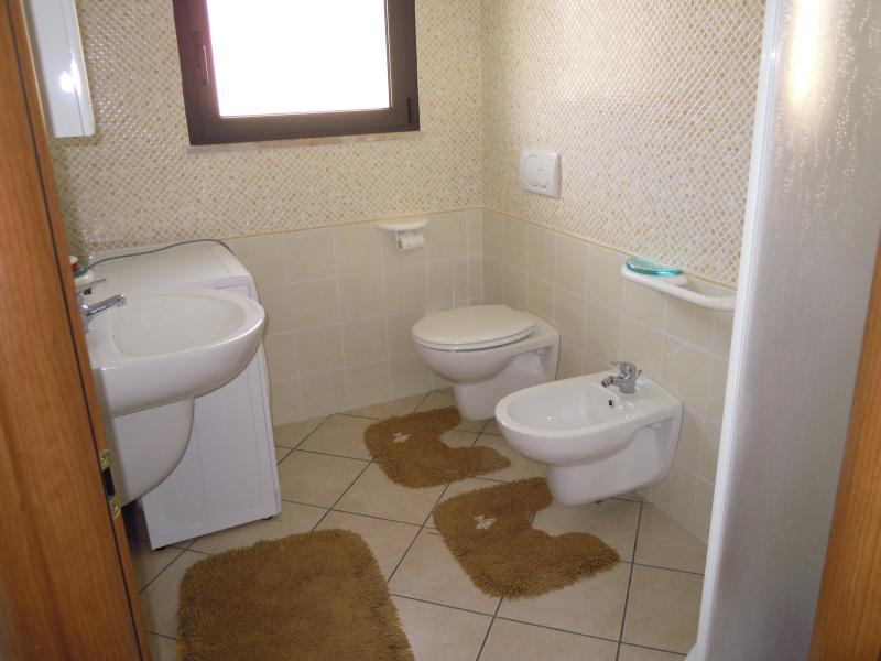 foto 5 Mietobjekt von Privatpersonen Porto Ottiolu appartement Sardinien Olbia Tempio (+ Umland) Badezimmer