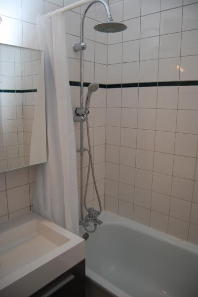 foto 2 Mietobjekt von Privatpersonen Motiers appartement Rhne-Alpes Savoyen Badezimmer