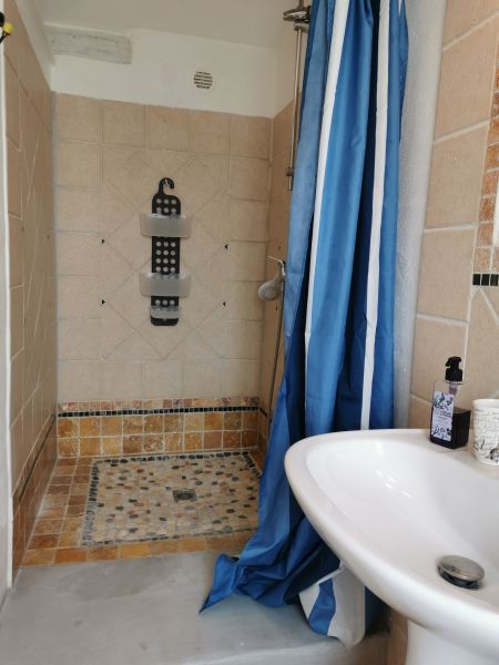 foto 16 Mietobjekt von Privatpersonen Avignon maison Provence-Alpes-Cte d'Azur Vaucluse Badezimmer 2