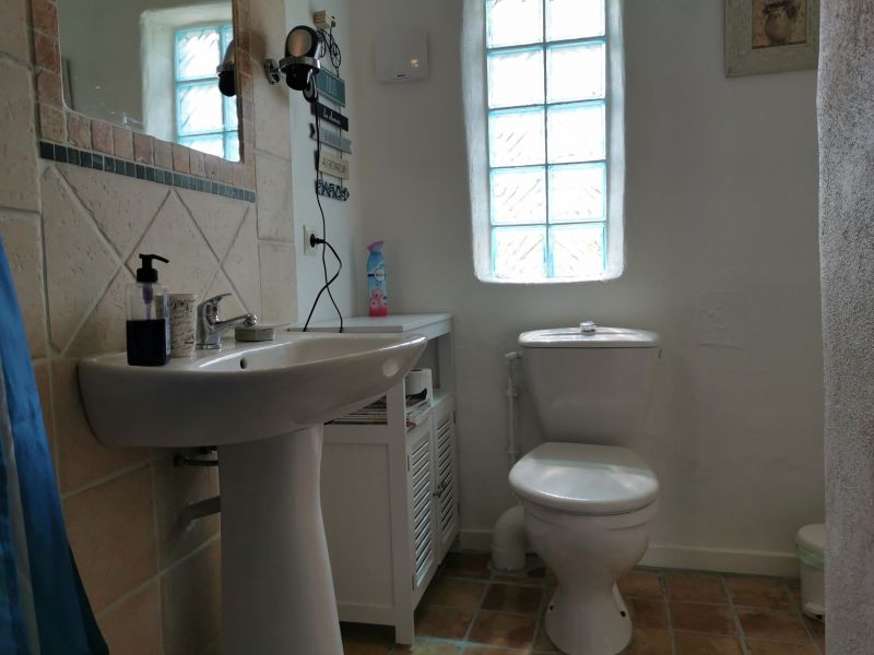 foto 20 Mietobjekt von Privatpersonen Avignon maison Provence-Alpes-Cte d'Azur Vaucluse separates WC 3