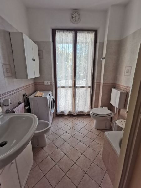 foto 10 Mietobjekt von Privatpersonen Marotta appartement Marken (Marche) Pesaro Urbino (+Umland) Badezimmer