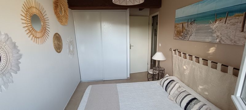 foto 10 Mietobjekt von Privatpersonen Ghisonaccia appartement Korsika Haute-Corse Schlafzimmer 1