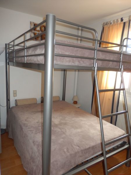 foto 17 Mietobjekt von Privatpersonen Cap d'Agde appartement Languedoc-Roussillon Hrault Schlafzimmer 2