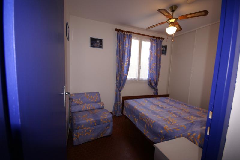 foto 1 Mietobjekt von Privatpersonen Gruissan appartement Languedoc-Roussillon Aude Schlafzimmer