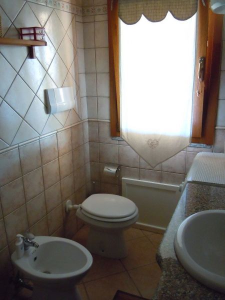foto 12 Mietobjekt von Privatpersonen Sa Petra Ruja villa Sardinien Nuoro (+Umland) Badezimmer