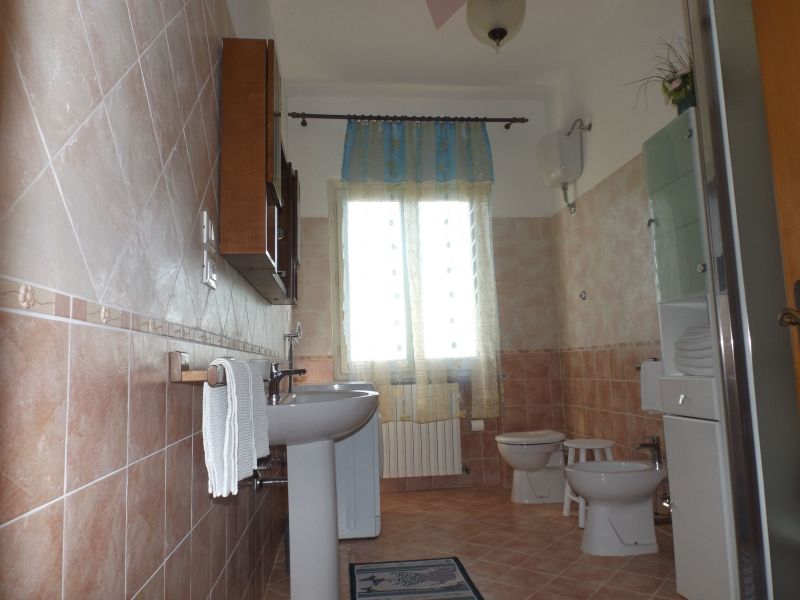 foto 6 Mietobjekt von Privatpersonen Cortona appartement Toskana Arezzo (+Umland) Badezimmer