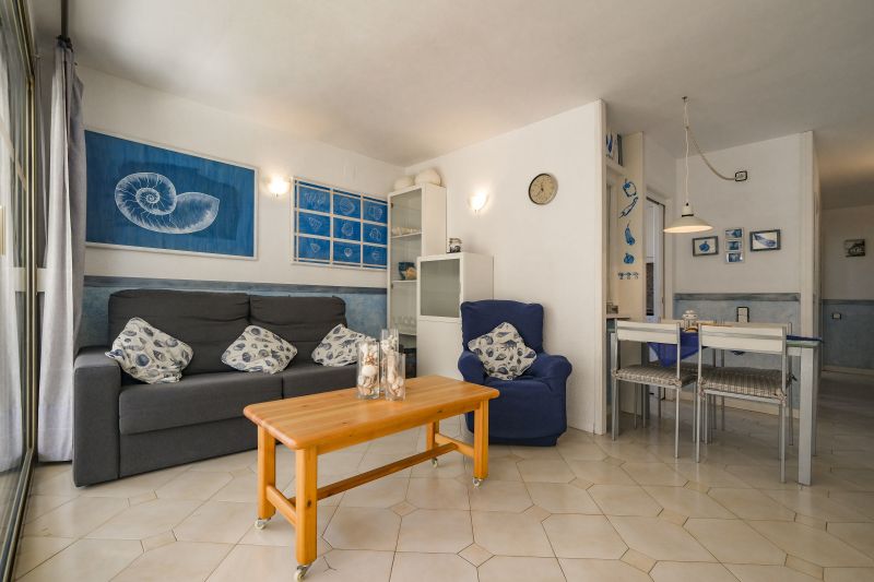 foto 10 Mietobjekt von Privatpersonen Salou appartement   Esszimmer