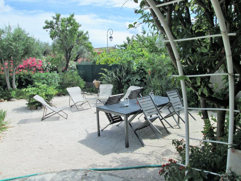 foto 9 Mietobjekt von Privatpersonen Hyres villa Provence-Alpes-Cte d'Azur Var Garten
