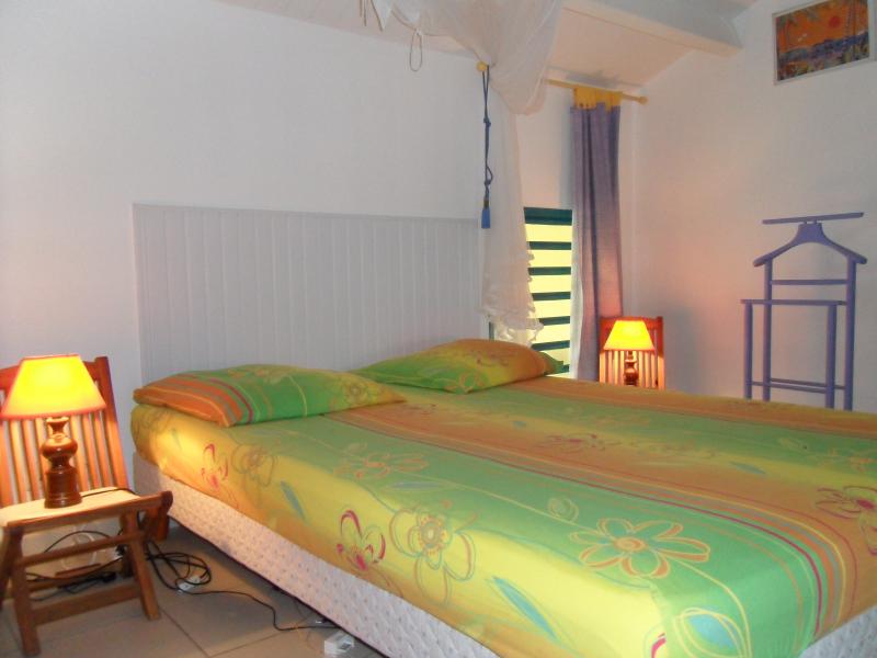 foto 7 Mietobjekt von Privatpersonen Sainte Anne (Guadeloupe) appartement Grande Terre  Schlafzimmer 2