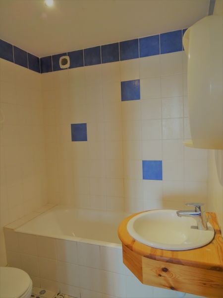 foto 13 Mietobjekt von Privatpersonen Barfleur maison Basse-Normandie Manche Badezimmer 1