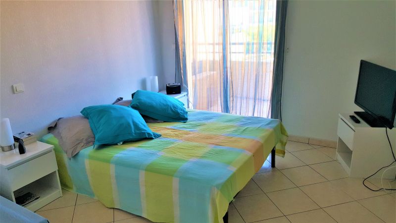 foto 3 Mietobjekt von Privatpersonen Calvi appartement Korsika Haute-Corse Schlafzimmer 1