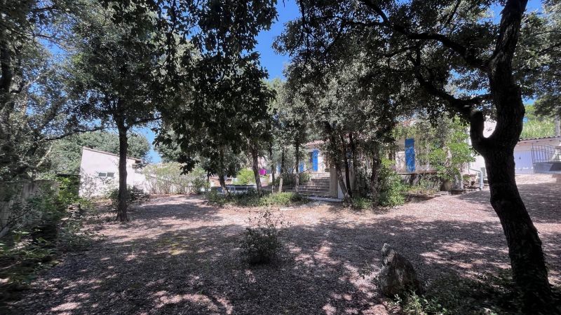 foto 9 Mietobjekt von Privatpersonen Uzs maison Languedoc-Roussillon Gard Garten