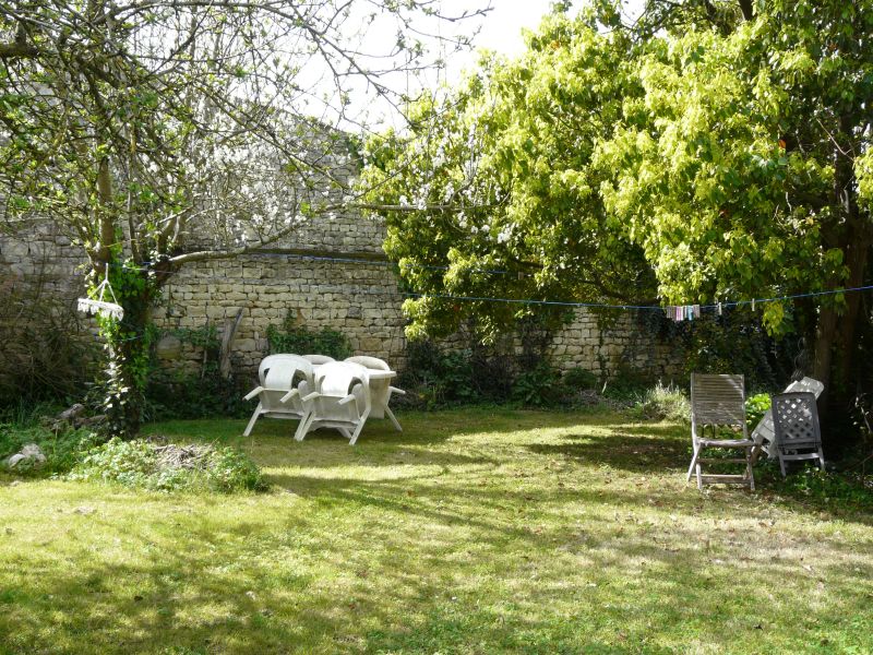 foto 19 Mietobjekt von Privatpersonen Sainte Marie de R maison Poitou-Charentes Charente-Maritime Garten