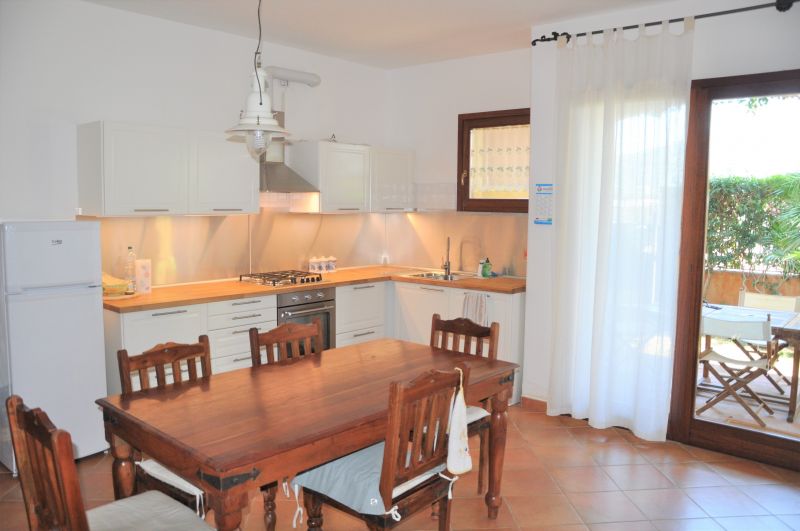 foto 3 Mietobjekt von Privatpersonen Villasimius appartement Sardinien Cagliari (+Umland) Kochnische