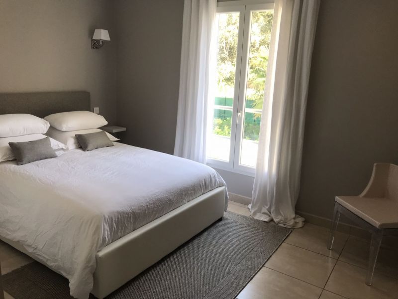 foto 2 Mietobjekt von Privatpersonen Sanary-sur-Mer villa Provence-Alpes-Cte d'Azur Var Schlafzimmer 3