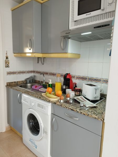 foto 13 Mietobjekt von Privatpersonen Corralejo appartement   Kochnische