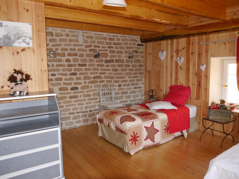 foto 11 Mietobjekt von Privatpersonen pinal maison Lorraine Vogesen Schlafzimmer 2