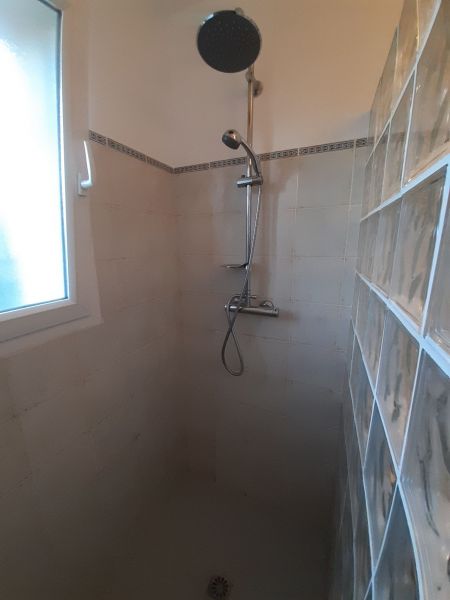 foto 10 Mietobjekt von Privatpersonen Solenzara appartement Korsika Corse du Sud Badezimmer