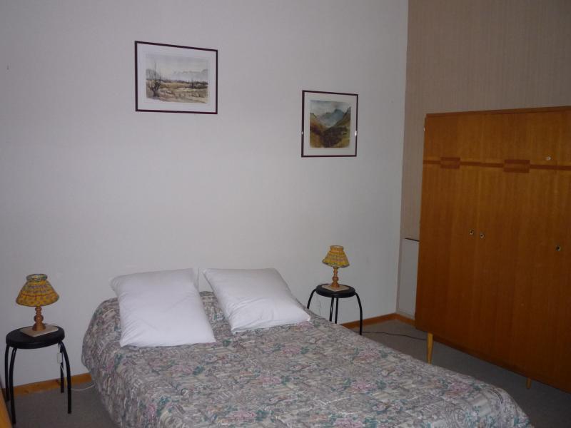 foto 13 Mietobjekt von Privatpersonen La joue du Loup appartement Provence-Alpes-Cte d'Azur Hautes-Alpes Schlafzimmer 2