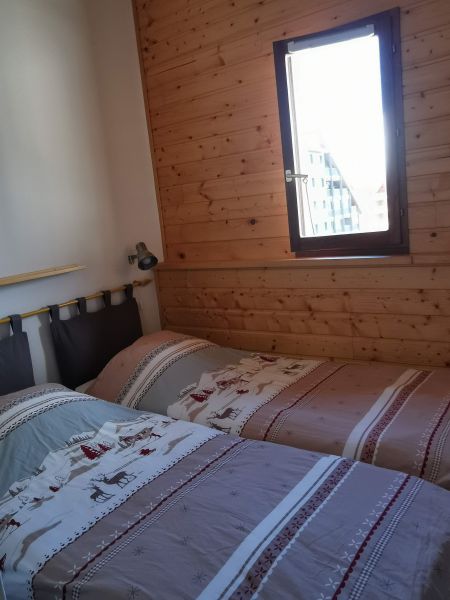 foto 12 Mietobjekt von Privatpersonen La joue du Loup appartement Provence-Alpes-Cte d'Azur Hautes-Alpes Schlafzimmer 2