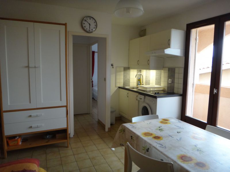 foto 5 Mietobjekt von Privatpersonen Carqueiranne appartement Provence-Alpes-Cte d'Azur Var Kochnische