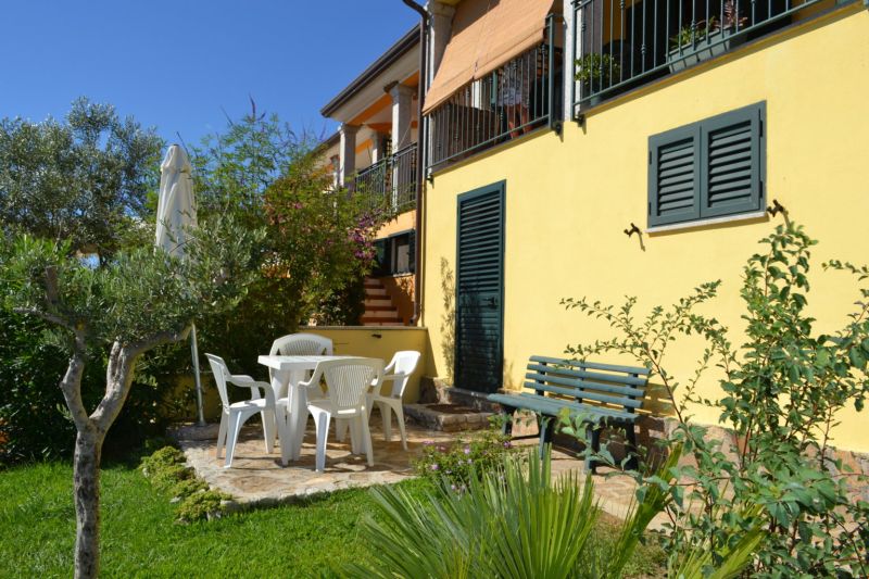 foto 1 Mietobjekt von Privatpersonen Capo Comino appartement Sardinien Nuoro (+Umland) Garten