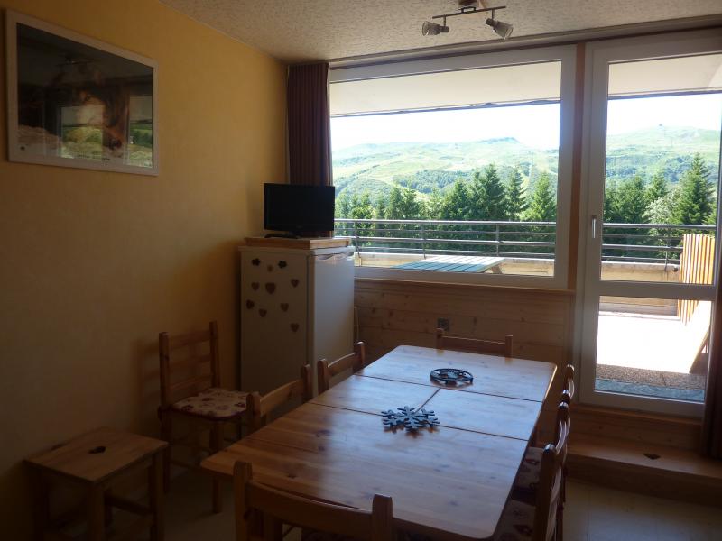 foto 2 Mietobjekt von Privatpersonen Besse - Super Besse appartement Auvergne Puy-de-Dme Esszimmer