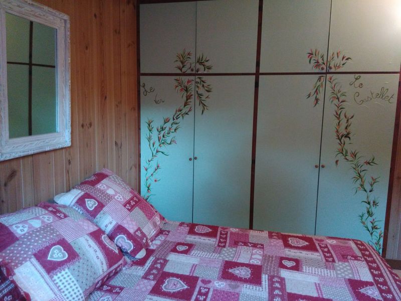 foto 22 Mietobjekt von Privatpersonen Le Castellet bungalow Provence-Alpes-Cte d'Azur Var Schlafzimmer 1