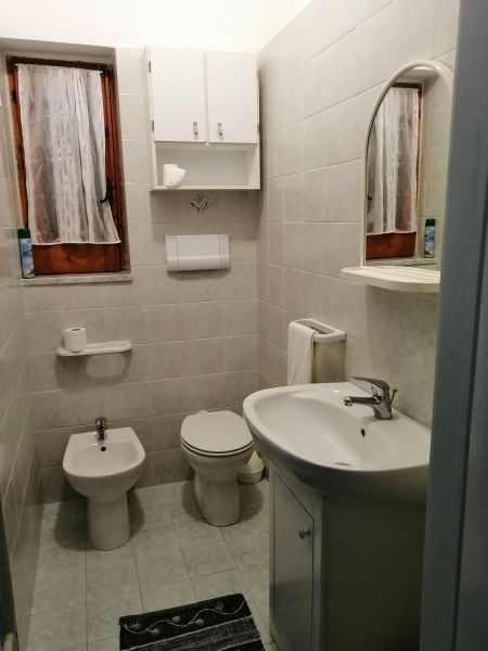 foto 14 Mietobjekt von Privatpersonen Maratea maison Basilikata Potenza (+Umland) Badezimmer 1