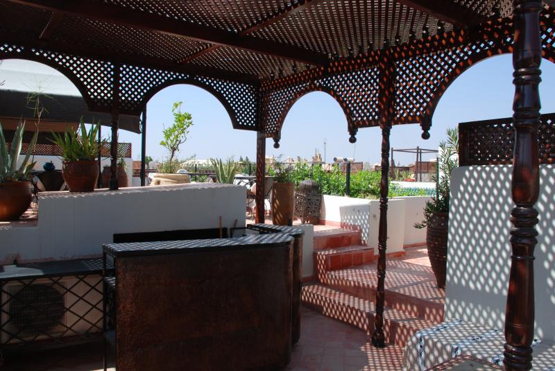 foto 16 Mietobjekt von Privatpersonen Marrakesch chambrehote   Ausblick von der Terrasse