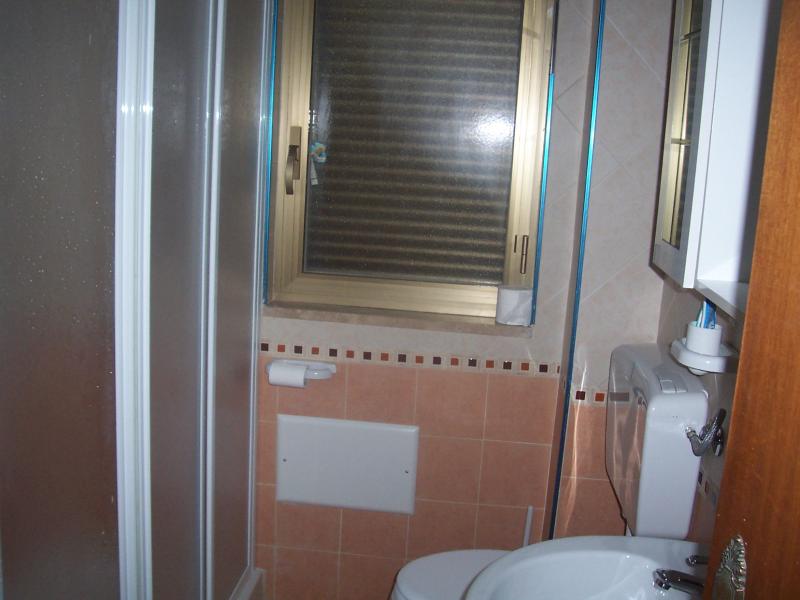 foto 1 Mietobjekt von Privatpersonen Villapiana appartement Kalabrien Cosenza (+Umland) Badezimmer