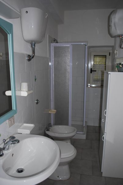 foto 10 Mietobjekt von Privatpersonen Badesi maison Sardinien Olbia Tempio (+ Umland) Badezimmer