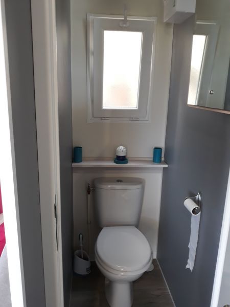 foto 9 Mietobjekt von Privatpersonen Saint Raphael mobilhome Provence-Alpes-Cte d'Azur Var separates WC