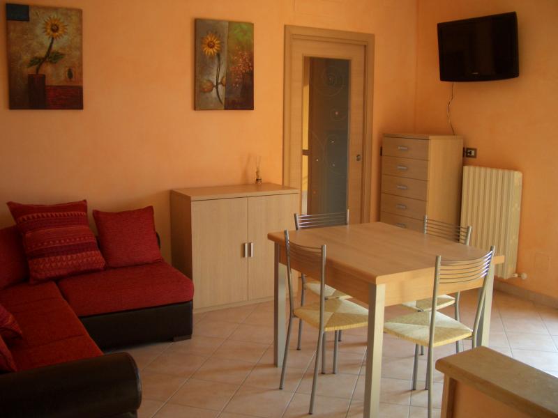 foto 4 Mietobjekt von Privatpersonen Campomarino appartement Molise Campobasso (+Umland) Wohnzimmer