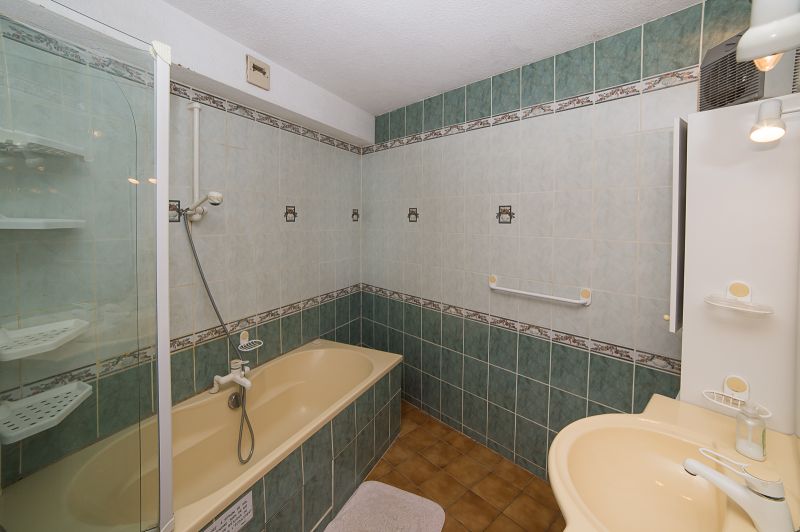 foto 8 Mietobjekt von Privatpersonen Orcires Merlette appartement Provence-Alpes-Cte d'Azur Hautes-Alpes Badezimmer