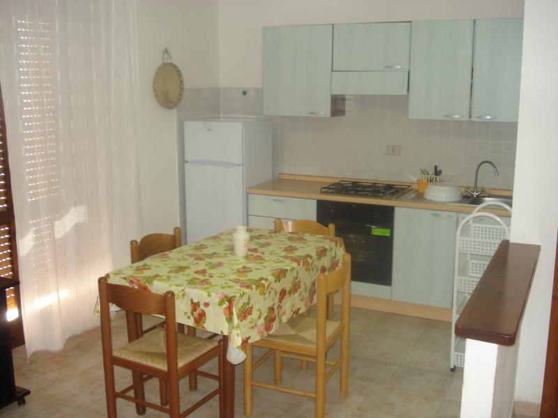 foto 2 Mietobjekt von Privatpersonen Isola Rossa appartement Sardinien Olbia Tempio (+ Umland) Kochnische