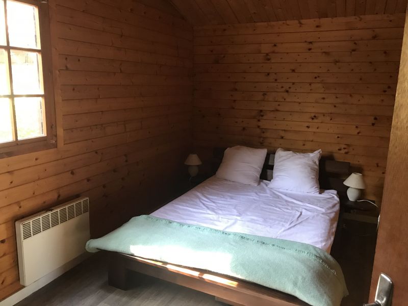 foto 4 Mietobjekt von Privatpersonen Lacanau chalet Aquitanien Gironde Schlafzimmer 1