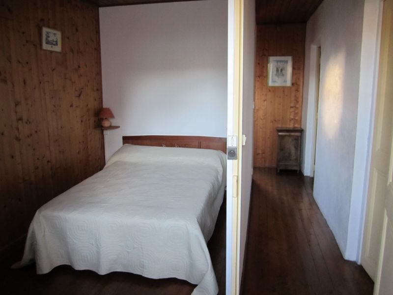 foto 4 Mietobjekt von Privatpersonen Ars en R maison Poitou-Charentes Charente-Maritime Schlafzimmer 2