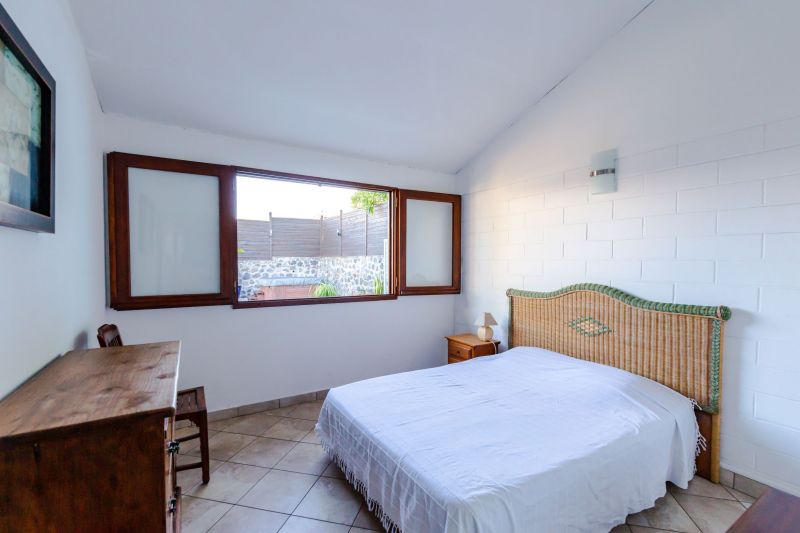 foto 13 Mietobjekt von Privatpersonen Saint-Gilles les Bains villa   Schlafzimmer 2