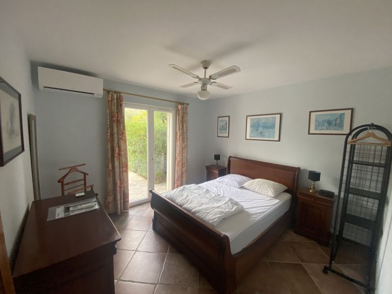 foto 20 Mietobjekt von Privatpersonen Cogolin villa Provence-Alpes-Cte d'Azur Var Schlafzimmer 1
