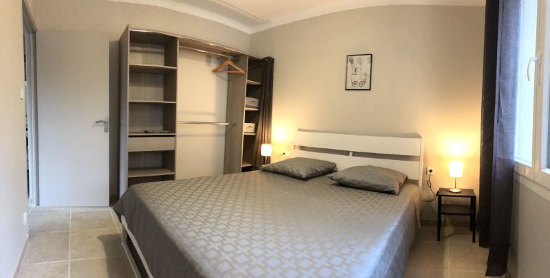 foto 17 Mietobjekt von Privatpersonen Beaumes-de-Venise villa Provence-Alpes-Cte d'Azur Vaucluse Schlafzimmer 3