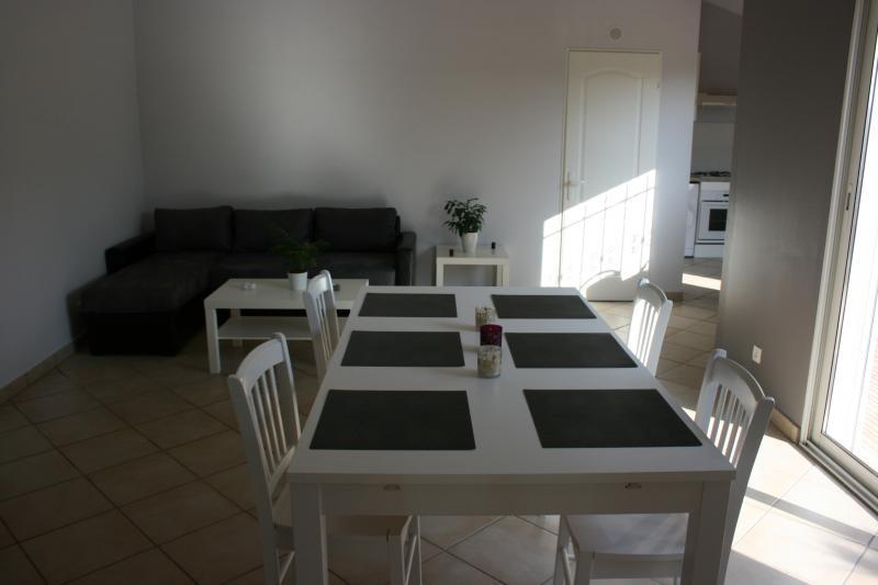 foto 5 Mietobjekt von Privatpersonen Hyres appartement Provence-Alpes-Cte d'Azur Var Esszimmer