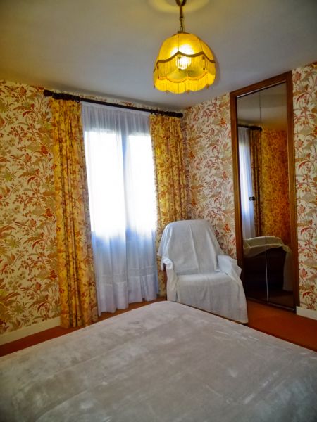 foto 14 Mietobjekt von Privatpersonen Besse - Super Besse villa Auvergne Puy-de-Dme Schlafzimmer 2