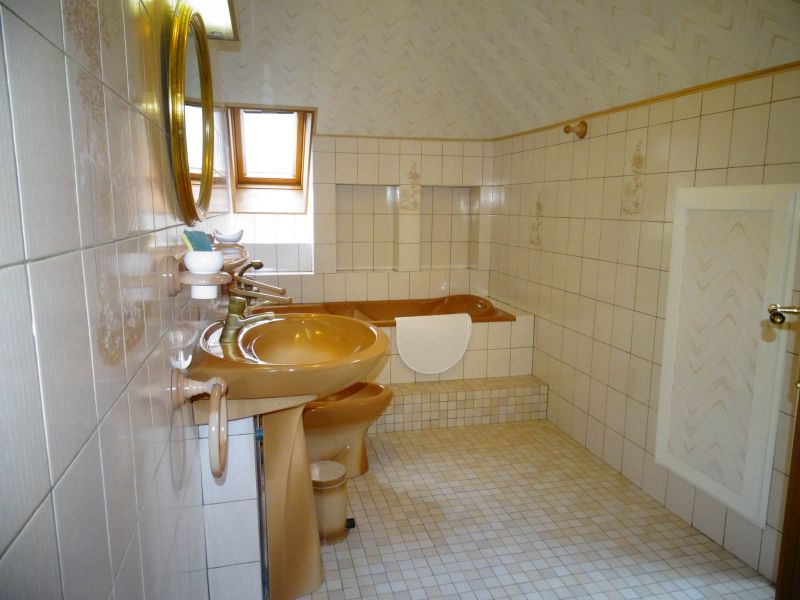 foto 24 Mietobjekt von Privatpersonen Besse - Super Besse villa Auvergne Puy-de-Dme Badezimmer 2