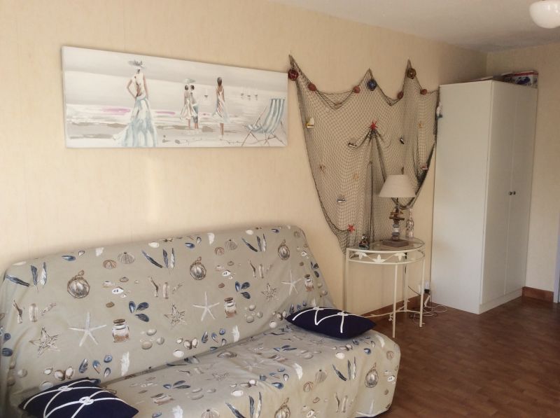 foto 7 Mietobjekt von Privatpersonen Port Camargue studio Languedoc-Roussillon Gard Esszimmer