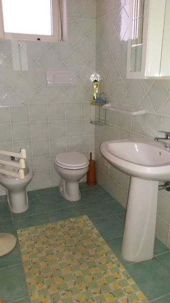 foto 24 Mietobjekt von Privatpersonen Posada appartement Sardinien Nuoro (+Umland) Badezimmer 1